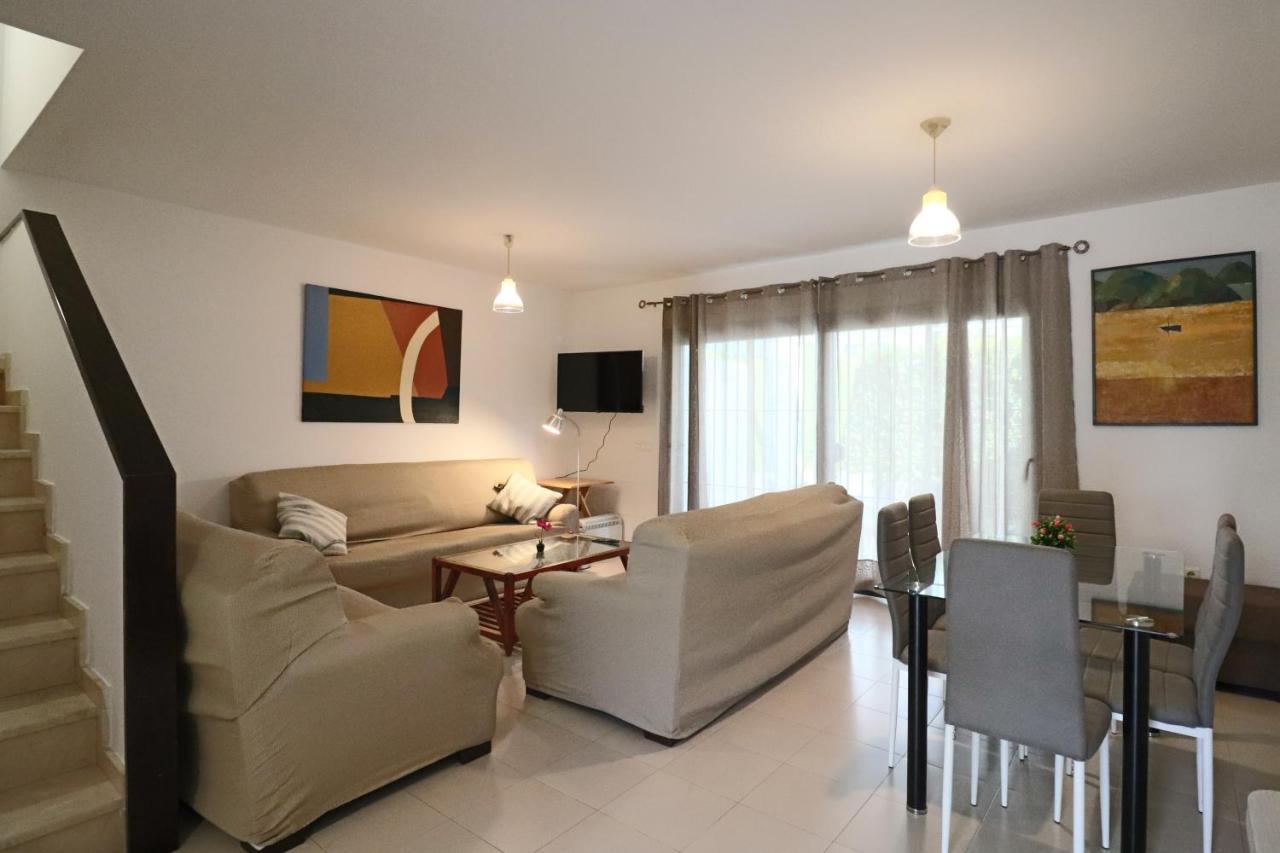 شقة Exclusivo Adosado En Punta Coral إل رومبيدو المظهر الخارجي الصورة